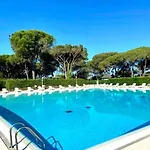Domaine De Valescure Saint-raphael